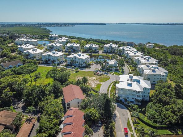 Palma Sola Bay Club: 3410 77th St W, Bradenton, FL 34209